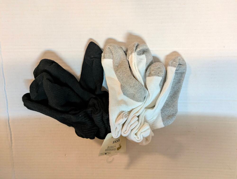 Tucker + Tate Kids Athletic Ankle Socks 6-Pack Black White Size 4.5-8.5 Shoe NWT